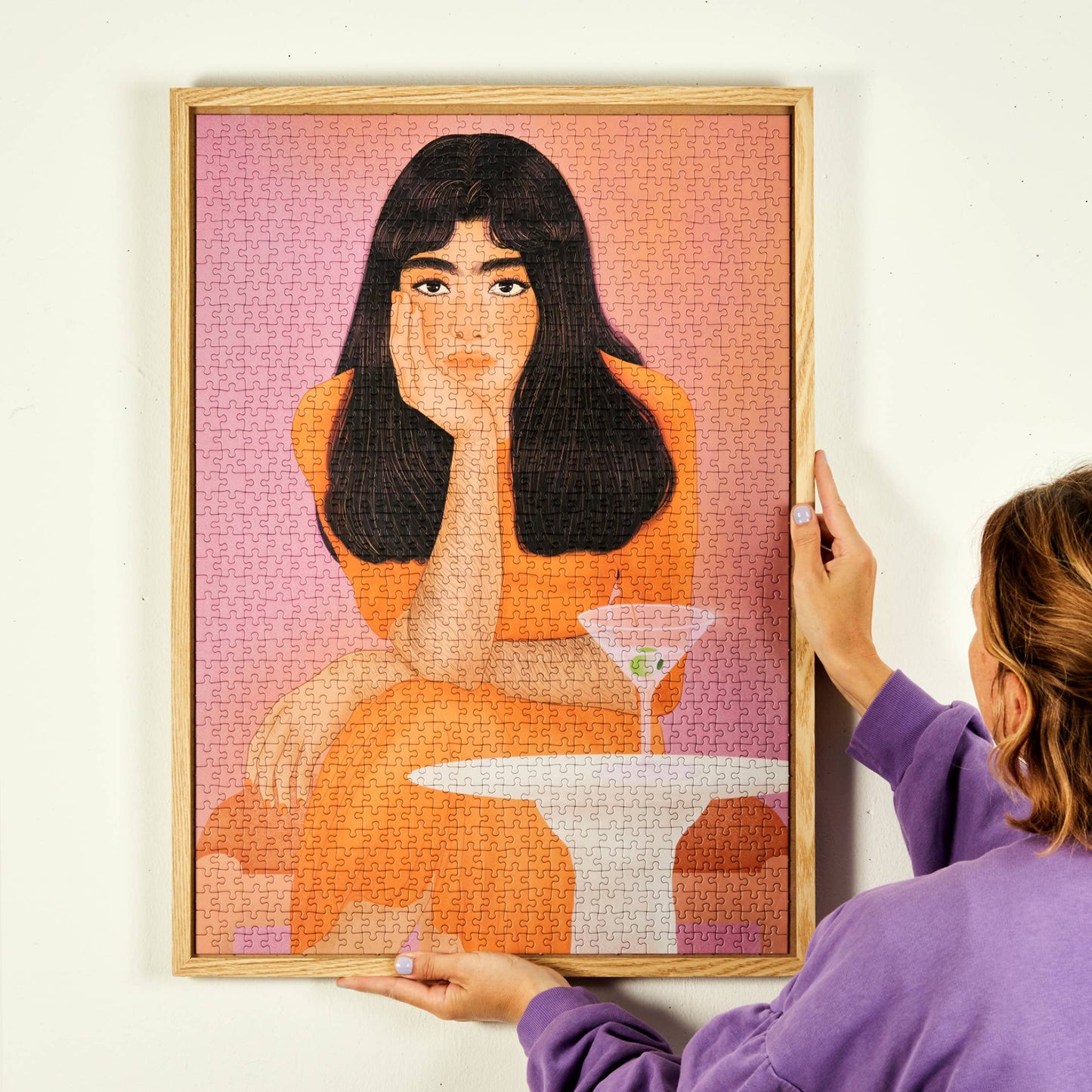 «Stirrer inn i tomrommet» puslespill 1000brikker | Illustrasjon av Elif Küçük